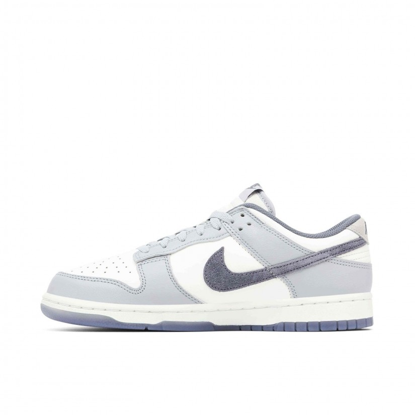 Nike Dunk Low Light Carbon