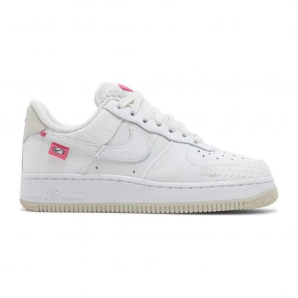 Nike Air Force 1 07 LX Pink Bling