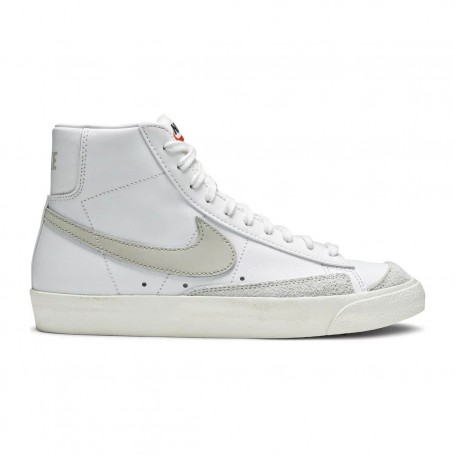 Nike Blazer Mid 77 Light Bone