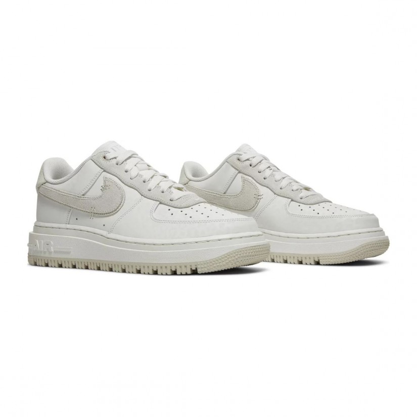 Nike Air Force 1 Luxe Triple White Nike Air Force 1 Luxe Triple White